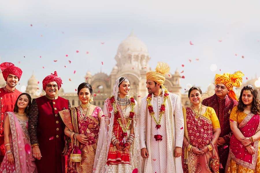 Review of the movie Satyaprem Ki Katha starring Kartik Aaryan and Kiara Advani