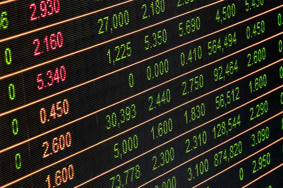 School dropout girl who made 3 million dollar in six months at the age of 20 with zero qualifications