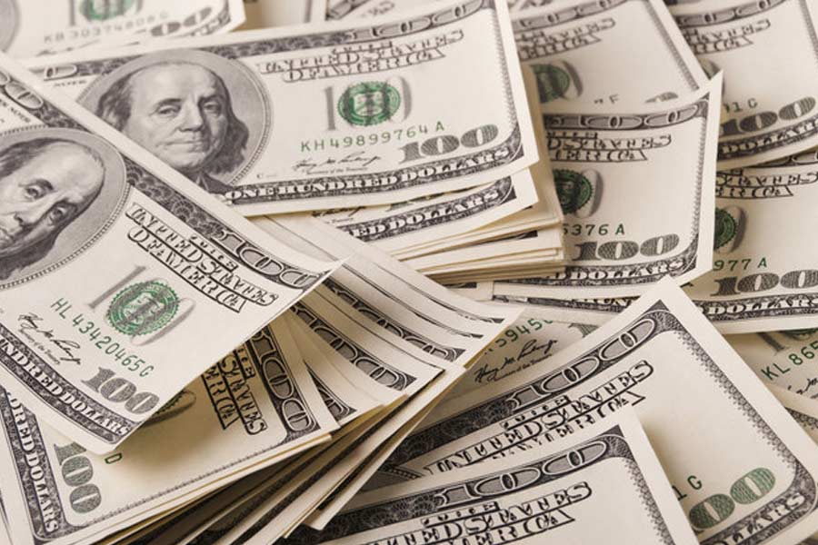 School dropout girl who made 3 million dollar in six months at the age of 20 with zero qualifications