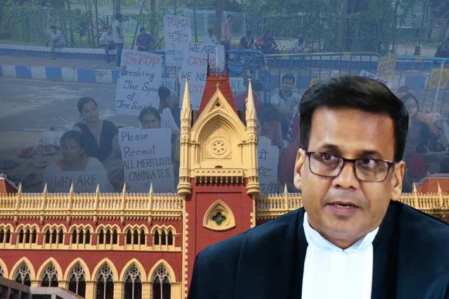 Calcutta High Court comments on SSC scam case ahead of the verdict.