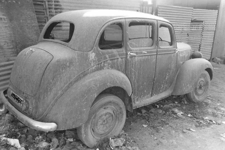  মোটরবাইকের গঠন এবং সজ্জা ভাল ভাবে বুঝে নেওয়ার পর গোপালস্বামী এক জন মেকানিক হিসাবে কাজ করা শুরু করেন। কোয়ম্বত্তূরের বুকে একটি ছোট গ্যারেজও চালু করেন।