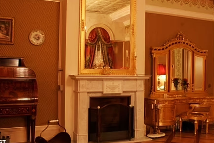 Picture of secret palace