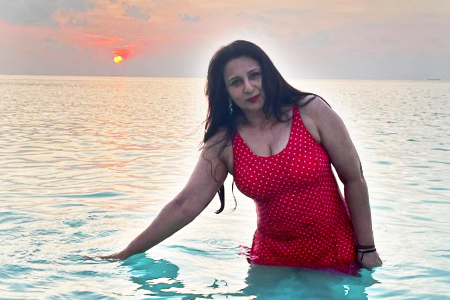  Poonam Dhillon