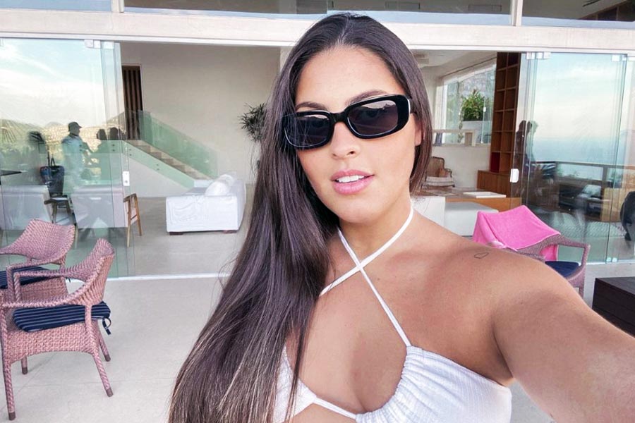 রোমারিয়োর কন্যা ড্যানিয়েল বর্তমানে ব্রাজ়িলের রিয়ো দি জেনেরিও শহরের সেনেটর পদে যুক্ত রয়েছেন। নেটমাধ্যমে প্রভাবী হিসাবেও নিজের পরিচয় দেন ড্যানিয়েল।