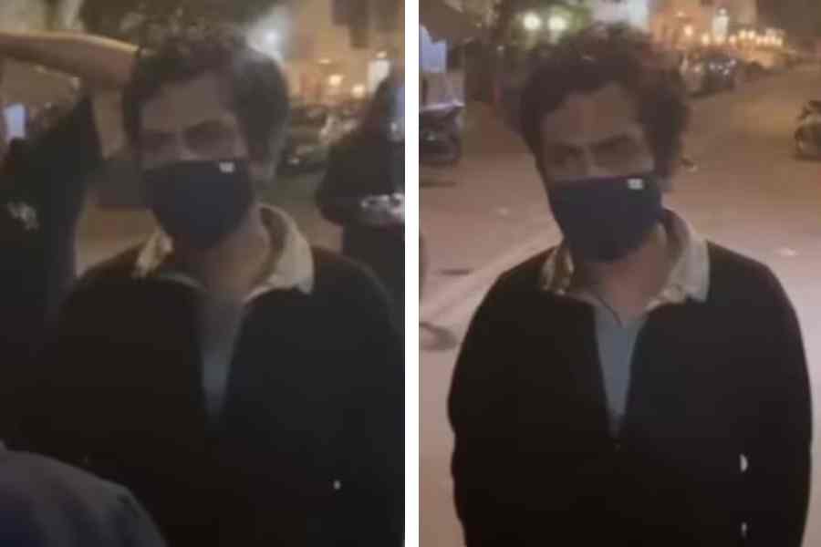  Nawazuddin Siddiqui Stopped from Meeting Ailing Mother at His Own Bungalow in Versova