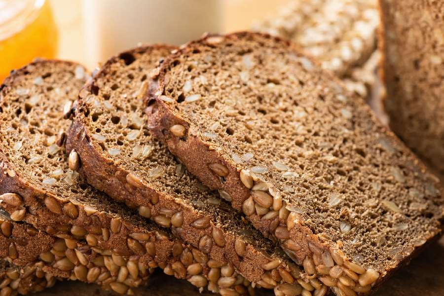 Image of whole grain bread 