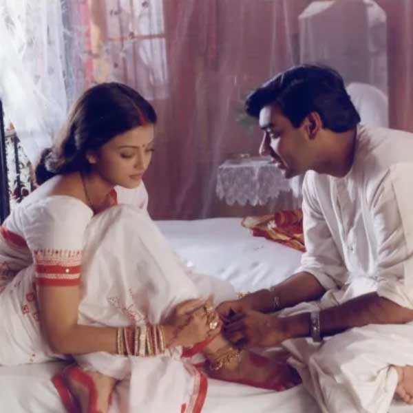 photo of a movie scene of hum dil de chuke sanam