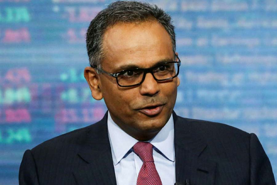 ‘জিকিউজি পার্টনারস্‌’ শুরু করার সময় নিজের ব্যক্তিগত সম্পত্তির সর্বস্ব সংস্থার তহবিলে বিনিয়োগ করেছিলেন রাজীব।