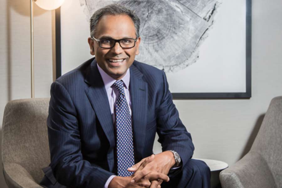 রাজীব আইপিও থকে সংগৃহীত আয়ের ৯৫ শতাংশ সংস্থাতে বিনিয়োগ করার এবং সেখানে ৭ বছরের জন্য অর্থ রাখার প্রতিশ্রুতি দিয়েছেন।