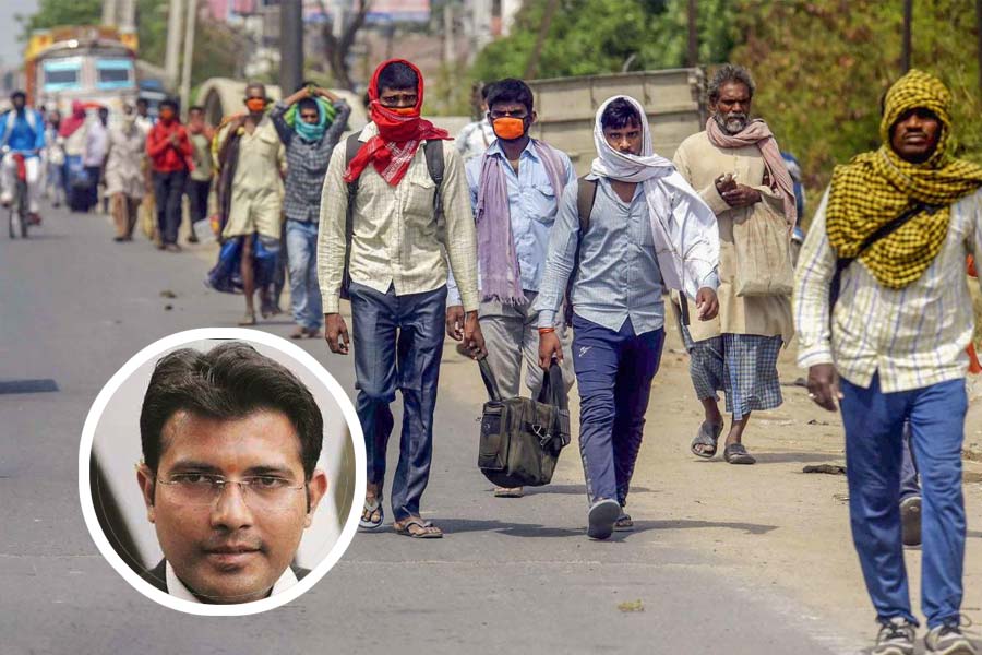 Picture of BJP leader Prashant Umrao in inset and migrant workers