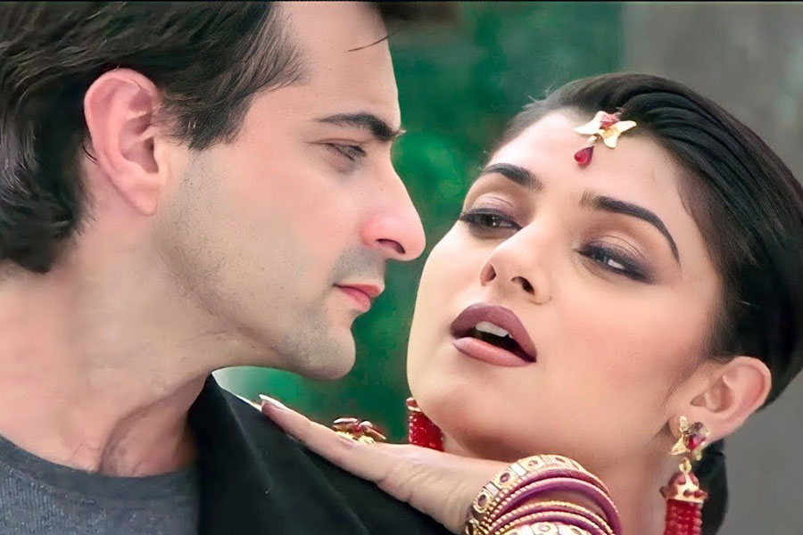 Sanjay Kapoor with Sushmita Sen