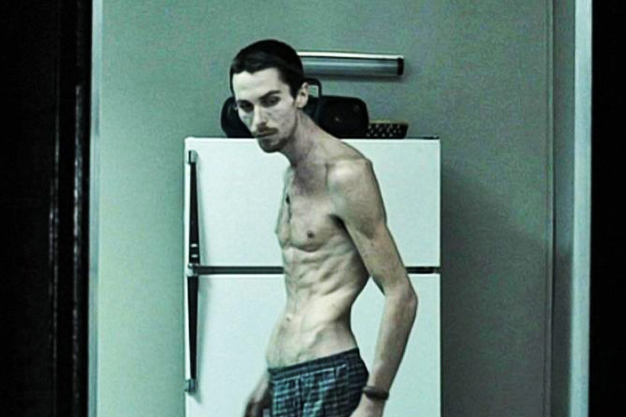 ক্রিশ্চিয়ান ‘দ্য মেশিনিস্ট’ ছবিতে অভিনয় করবেন বলে নিজের ওজন প্রায় ২৭ কেজি মতো কমিয়ে ফেলেছিলেন। খাওয়াদাওয়াও কমিয়ে ফেলেছিলেন তিনি। অভিনেতা তাঁর ওজন আরও কমাতে চেয়েছিলেন। কিন্তু তাঁর শরীর দুর্বল হয়ে পড়ায় ২৭ কেজি কমানোর পর সেখানেই থেমে যান।