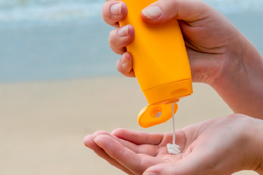 Symbolic Image of sunscreen