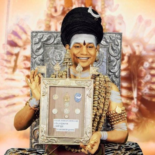 কৈলাসকে ‘আন্তর্জাতিক হিন্দু প্রবাসীদের আবাসস্থল এবং আশ্রয়স্থল’ বলে উল্লেখ করেন অনুরাগীরা।