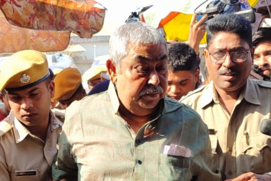 TMC leader Anubrata Mondal entering Shaktigarh food stall