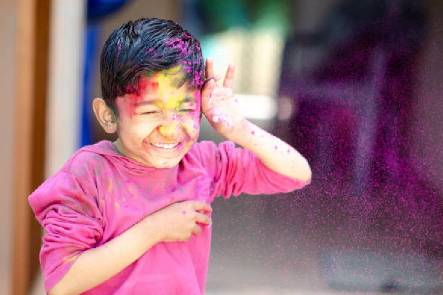 Image of playing holi 