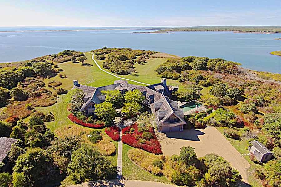  Barak Obama home in Martha's island
