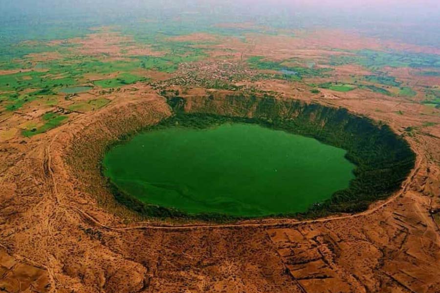 Picture of Lonar Crater Lake