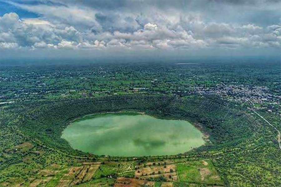 Picture of Lonar Crater Lake