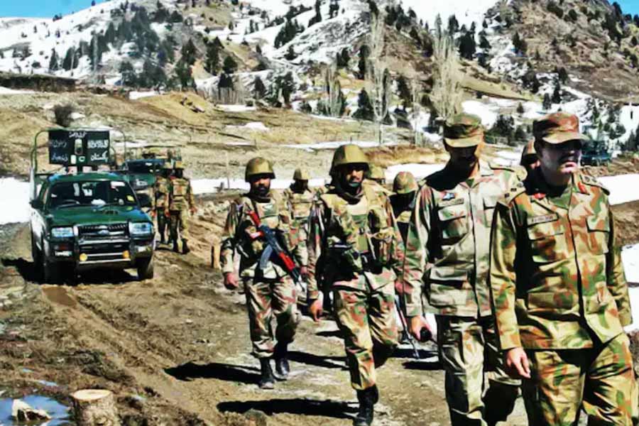 Pakistan Army starts new operation against Tehrik-i-Taliban along Afghanistan border of Khyber Pakhtunkhwa