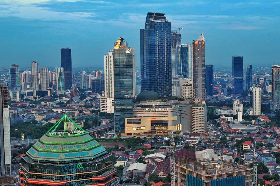 Indonesia is moving its capital from Jakarta to Borneo for environmental issues 
