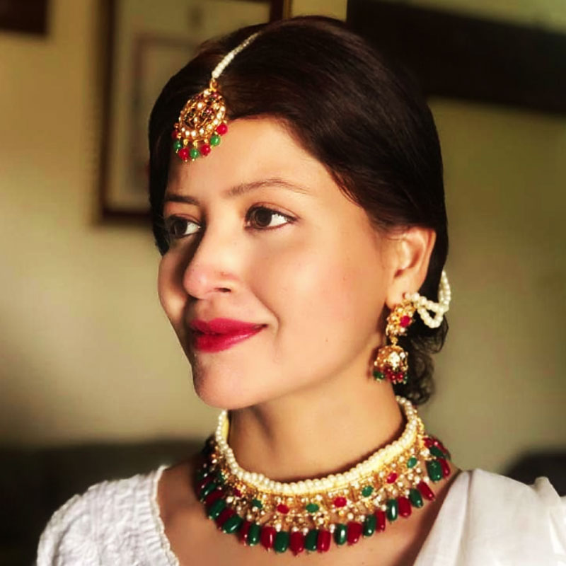 তত দিনে ইমামের প্রথম কাজের প্রশংসা করেছেন বলিউডের অভিনেতা অমিতাভ বচ্চন। একদা সাংবাদিক জ়াইঘাম নিজের লেখা উপন্যাস থেকে নিজেই চিত্রনাট্য লিখে, পরিচালনা করে নিজের প্রযোজনায় বানিয়েছিলেন সেই ছবি। সেই ছবির নাম ‘দোজ়খ’। ছবির উদ্বোধন করেছিলেন উত্তরপ্রদেশের মুখ্যমন্ত্রী যোগী আদিত্যনাথ এবং জয়া বচ্চন। সে ছবি কলকাতা চলচ্চিত্রোৎসব-সহ দেশের বিভিন্ন চলচ্চিত্রোৎসবে তো বটেই বিদেশেও সামালোচকদের প্রশংসা কুড়িয়েছিল। 