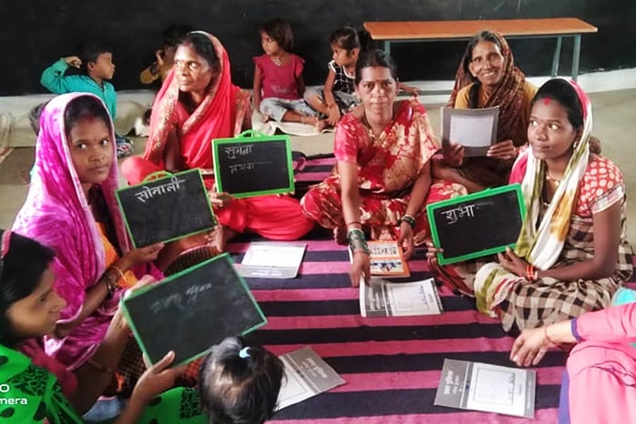 IAS Harshika Singh is trying very hard to spread literacy in Mandla District of Madhya Pradesh.