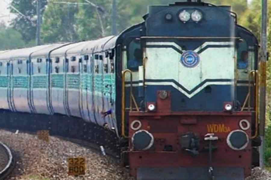 Malda rail division will be closed for 7 and half hours on Sunday