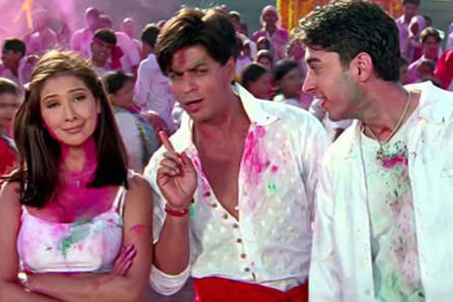 বলিপাড়ার অধিকাংশ অনুমান করেছিলেন যে, শাহরুখ খানের পর যদি হিন্দি সিনেমা জগতে কোনও ‘রোম্যান্টিক হিরো’ আসেন তা হলে তিনি যুগল ছাড়া অন্য কেউ হতে পারেন না। অভিনয়ের পাশাপাশি রূপের জন্যও প্রশংসা কুড়িয়েছিলেন তিনি। কিন্তু অভিনয় নিয়ে কেরিয়ার গড়তে ব্যর্থ হন তিনি। এমনকি, বলি জগতের আলোর রোশনাই থেকেও নিজেকে দূরে সরিয়ে রেখেছেন যুগল।