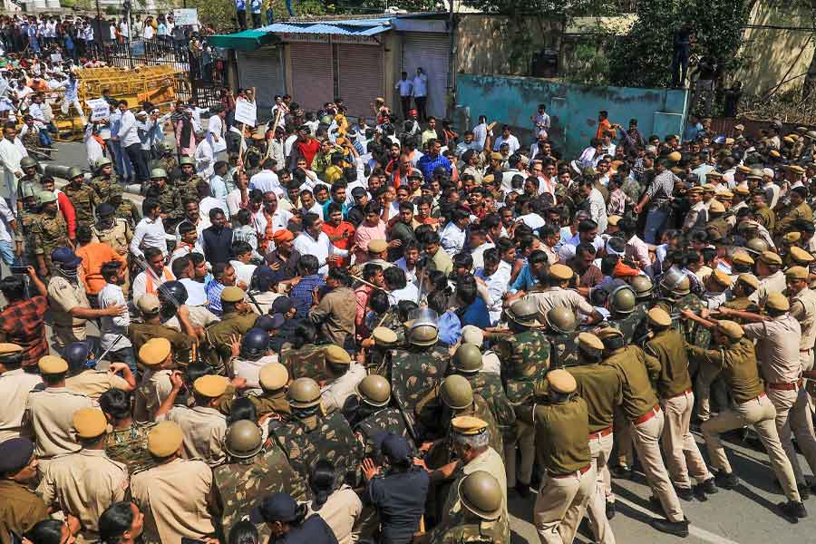 Image of Police-BJP scuffle in Jaipur 