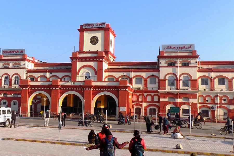 photo of Gorakhpur station