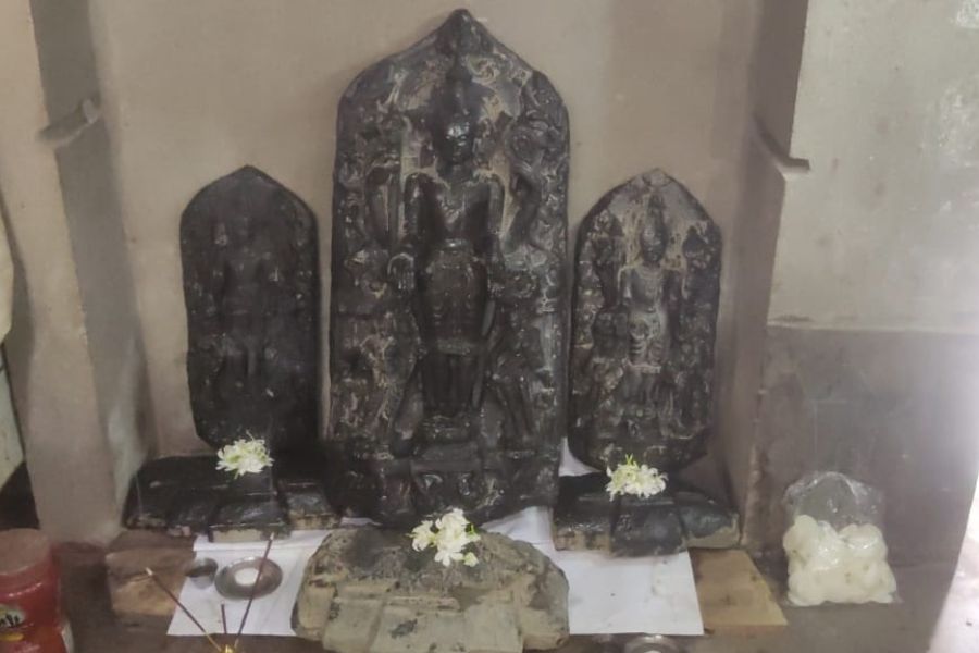 Row over antique Vishnu idol recovered in Nadia