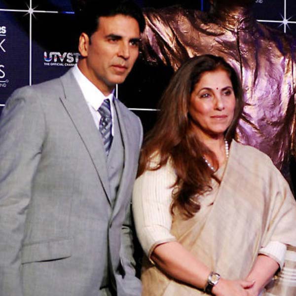 তবে অক্ষয়ের ব্যাপারে অন্য রকম ধারণা নিজের মনে পোষণ করতেন ডিম্পল। টুইঙ্কলের সঙ্গে বিয়ে দিতেও নাকি সায় দিতে চাইছিলেন না তিনি। কর্ণ জোহরের রিয়্যালিটি শো-তে এসে এই অভিজ্ঞতার কথা ভাগ করে নিয়েছিলেন টুইঙ্কল এবং অক্ষয়।