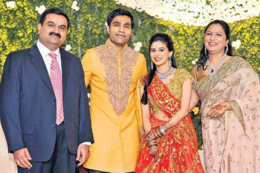 Gautam Adani | Son of Gautam adani jeet Adani gets engaged to diva ...