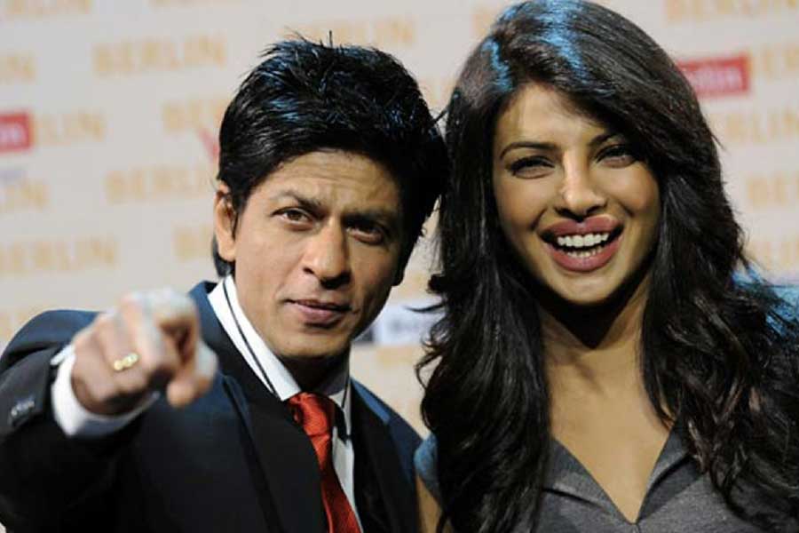 Priyanka Chopra reacts to Shah Rukh Khan\\\\\\\\\\\\\\\\\\\\\\\\\\\\\\\'s comment 
