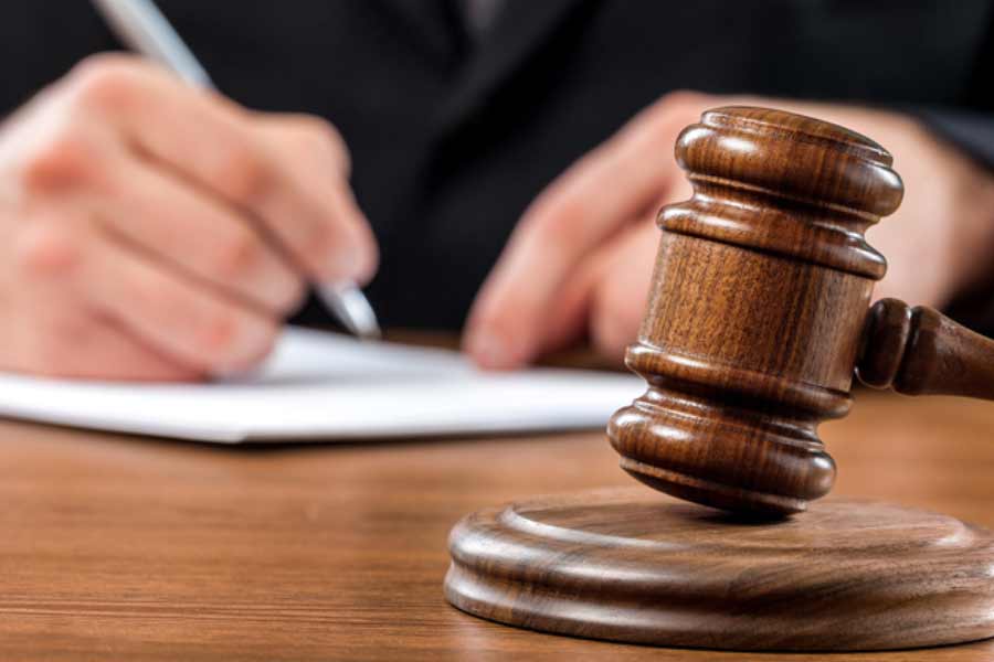 ২০০৬ সালের ১৭ অক্টোবর সন্তোষকে দোষী সাব্যস্ত করে দিল্লি হাই কোর্ট। এর আগে, ২০০৪ সালে বিয়ে করেন সন্তোষ। তত দিনে দিল্লিতে ওকালতি শুরু করেছেন তিনি।