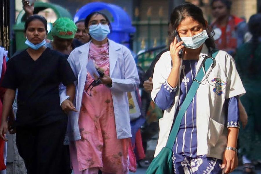 H3N2 Virus infections are rising as Maharashtra may have seen the first death in the state.