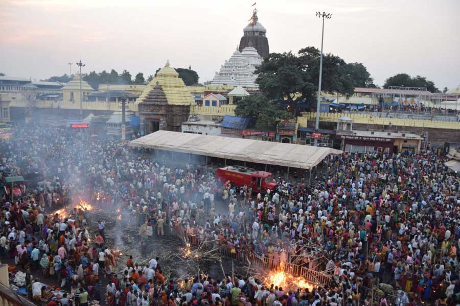 Puri Jagannath temple suddenly sees a huge rush