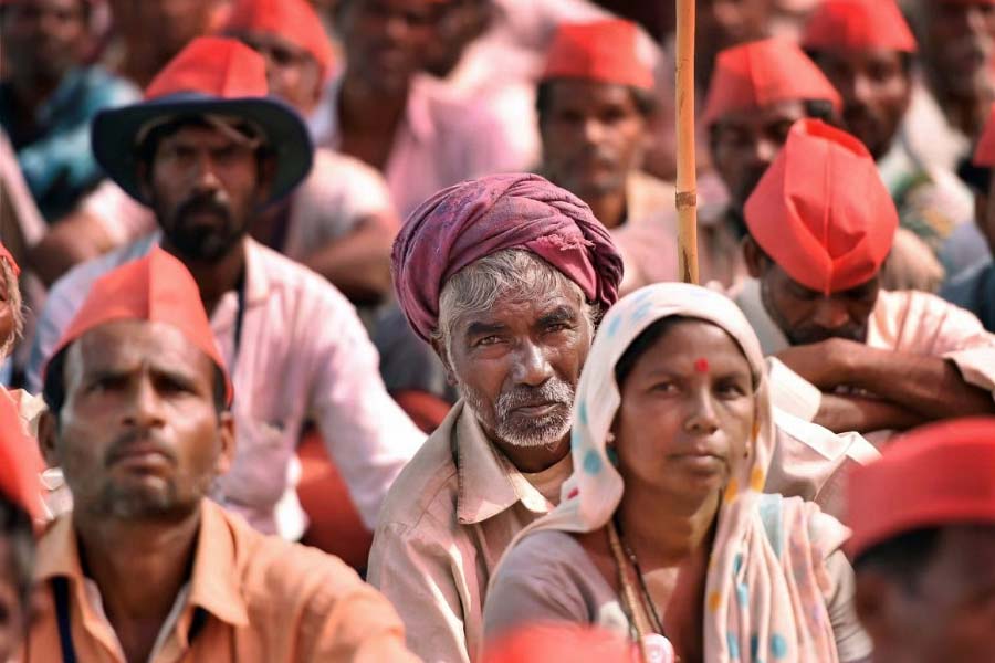 Long March of farmers and tribals has halted after assurance from the Maharashtra Government 