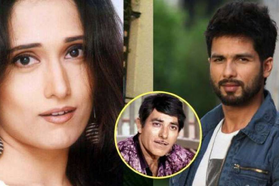 শাহিদ কপূরের স্ত্রী দাবি করে বসেন প্রয়াত অভিনেতা রাজ কুুমারের মেয়ে বাস্তবিকতা পণ্ডিত।