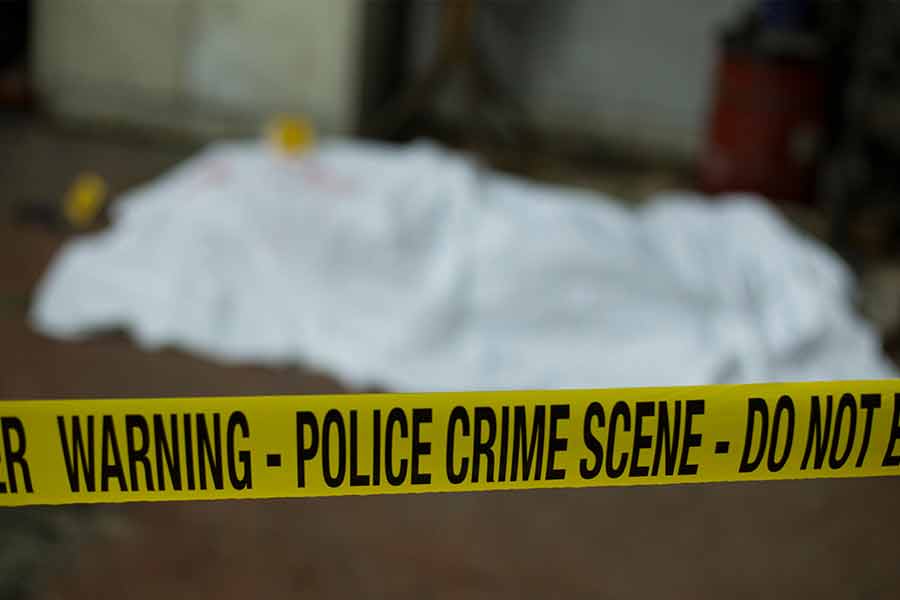 Dead body of a student recovered from home at Malda