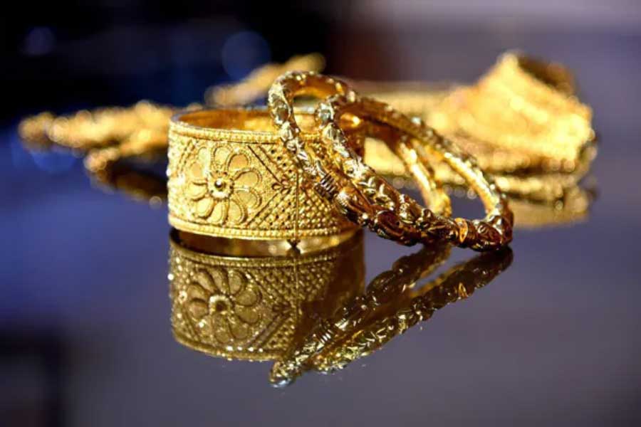 Gold price has been increasing rapidly since the last few months.