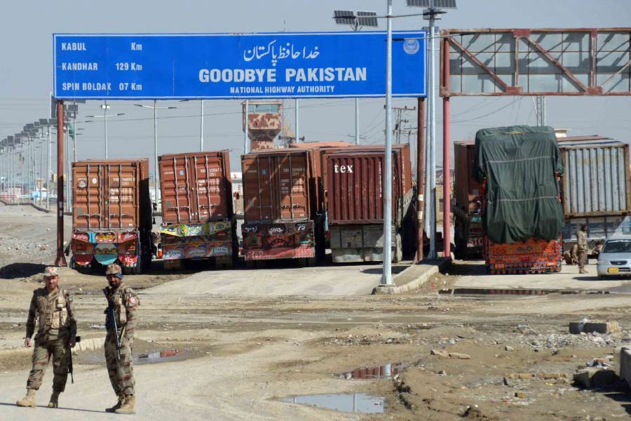 What are the main causes of conflict between Afghanistan Pakistan relationship.