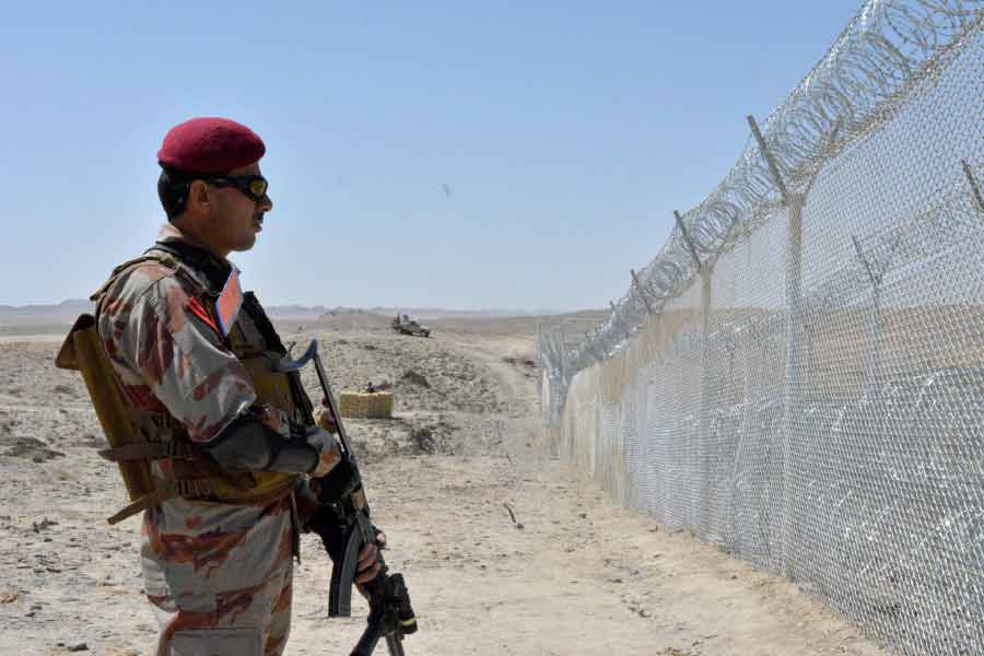 What are the main causes of conflict between Afghanistan Pakistan relationship.