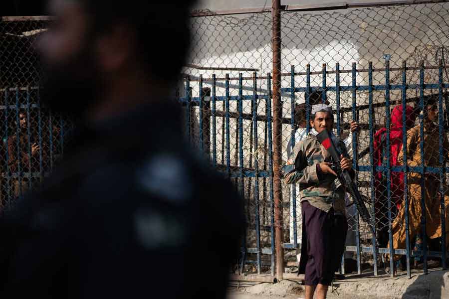 What are the main causes of conflict between Afghanistan Pakistan relationship.