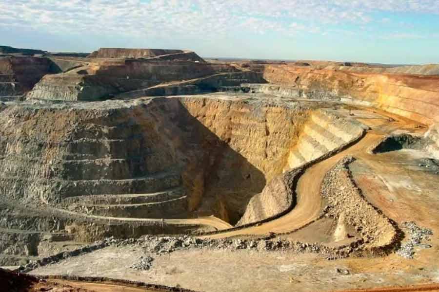 A large gold mine has been discovered in China.