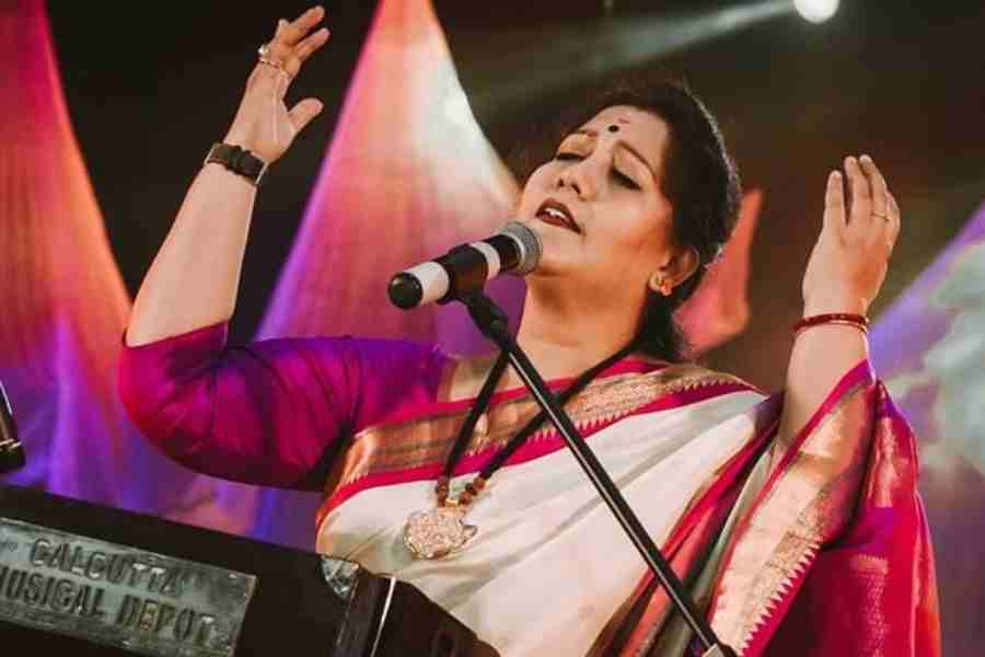 Singer Jayati Chakraborty expresses her anger