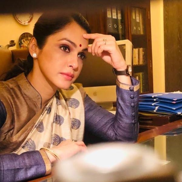  Isha Koppikar Narang