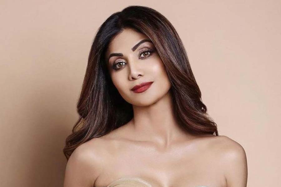 Bollywood actress Shilpa Shetty join the cast of K D The Devil, also stars Dhruva Sarja and Sanjay Dutt 