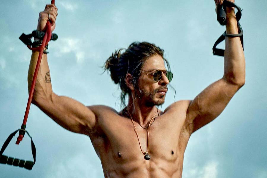 Artificial Intelligence imagines Shah Rukh Khan as Rambo, Ajay Devgn as Maximus, Anupam Kher as Yoda 